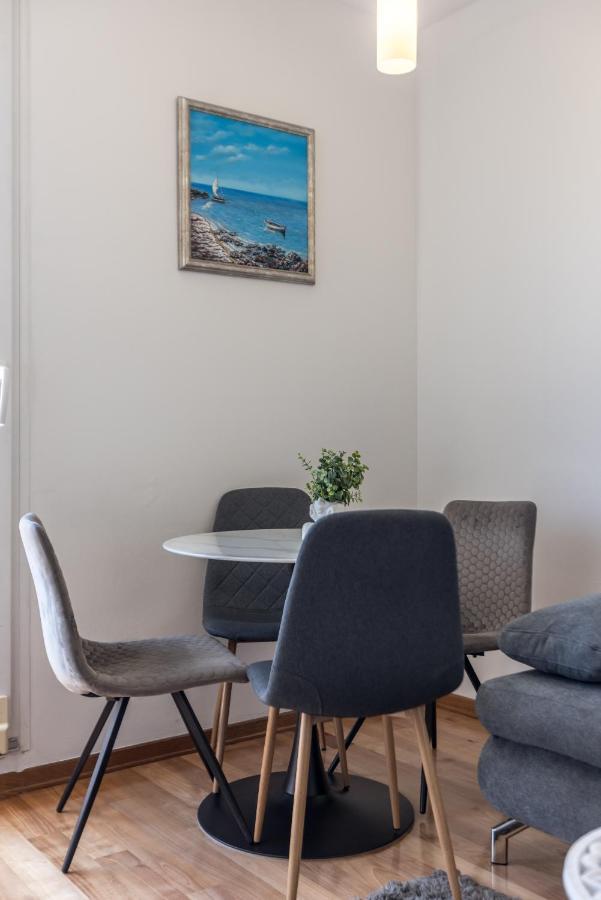 Apartment Split Karoglan Esterno foto