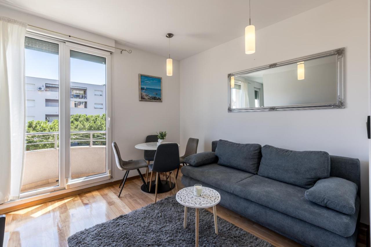 Apartment Split Karoglan Esterno foto